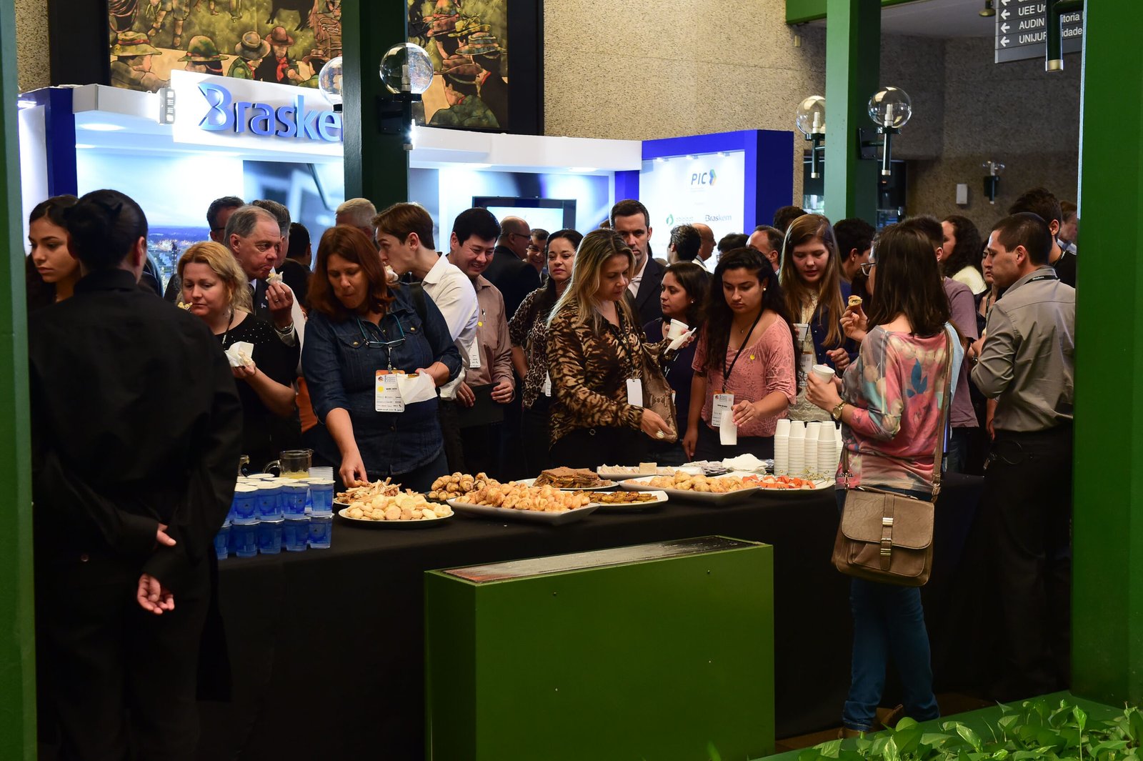 Porto Alegre-RS; 06/11/2014; Primeiro Congresso Brasileiro do Plástico, realizado nos dias 05, 06 e 07 de novembro na FIERGS em Porto Alegre. Foto: Vinícius Costa/ Agência Preview