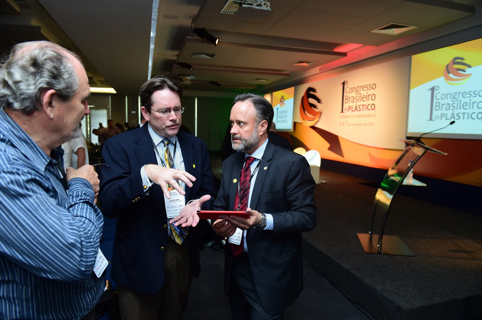Porto Alegre-RS; 06/11/2014; Primeiro Congresso Brasileiro do Plástico, realizado nos dias 05, 06 e 07 de novembro na FIERGS em Porto Alegre. Foto: Vinícius Costa/ Agência Preview