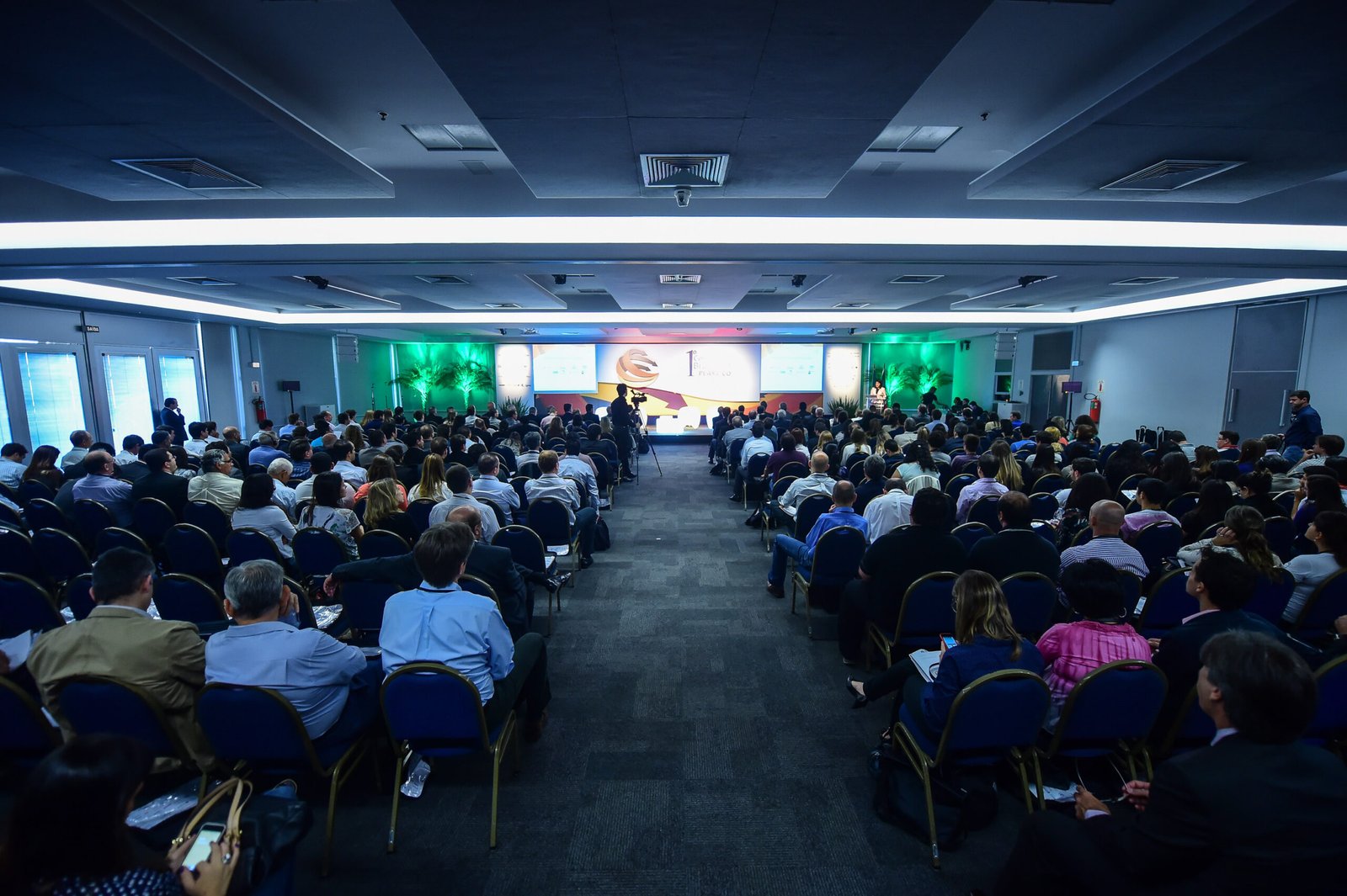 Porto Alegre-RS; 06/11/2014; Primeiro Congresso Brasileiro do Plástico, realizado nos dias 05, 06 e 07 de novembro na FIERGS em Porto Alegre. Foto: Vinícius Costa/ Agência Preview