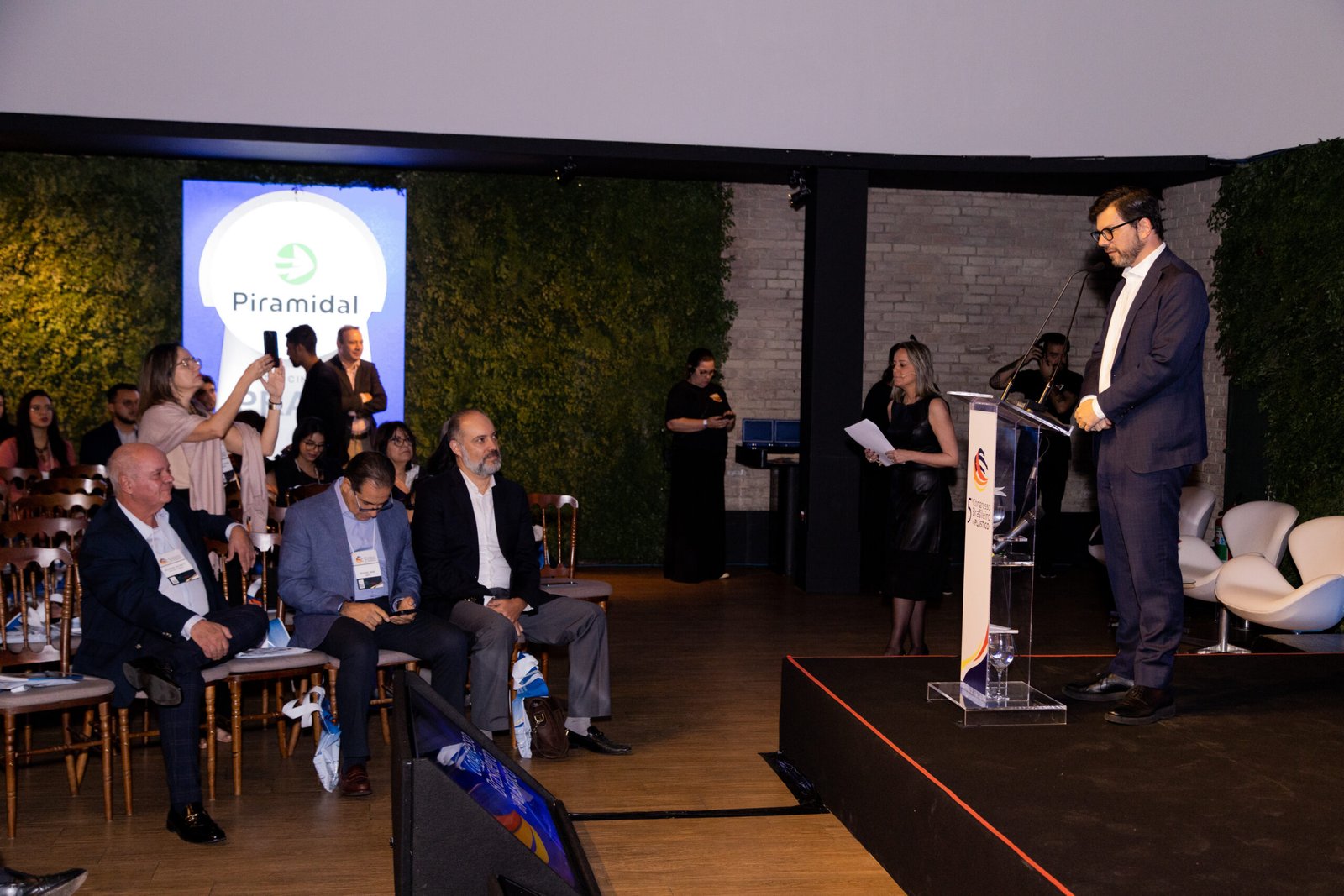 5CBP ANDRE PASSOS ABIQUIM